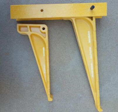 玻璃（lí）鋼（gāng）冷卻塔支架