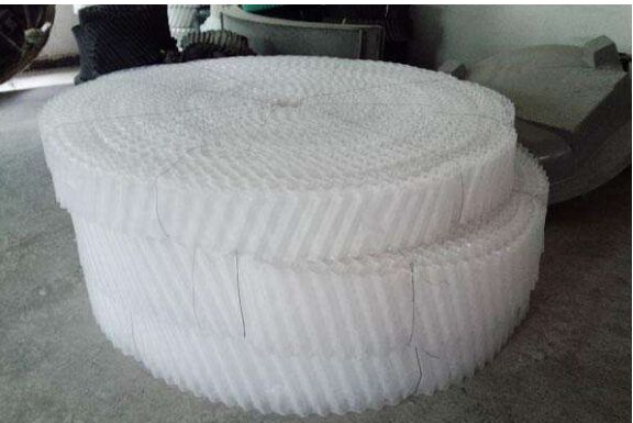 圓形冷（lěng）卻（què）塔填料更換